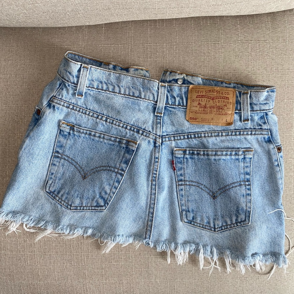 Levi’s Distressed Denim Mini Skirt - XS/S